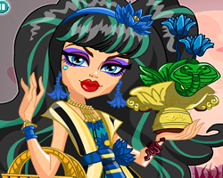 Cleo Gloom and Bloom